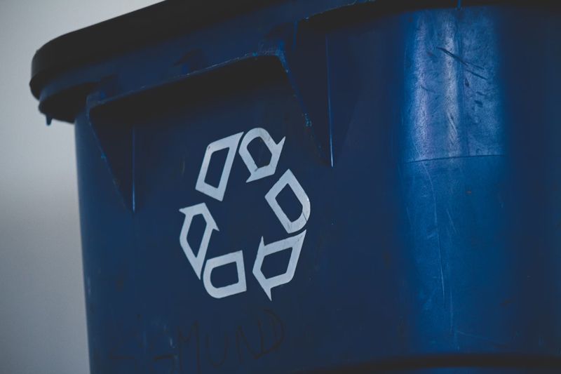 Do not ignore Simpler Recycling reforms, expert warns buff.ly/b8rloaM #publicsector #sustainability #recycling