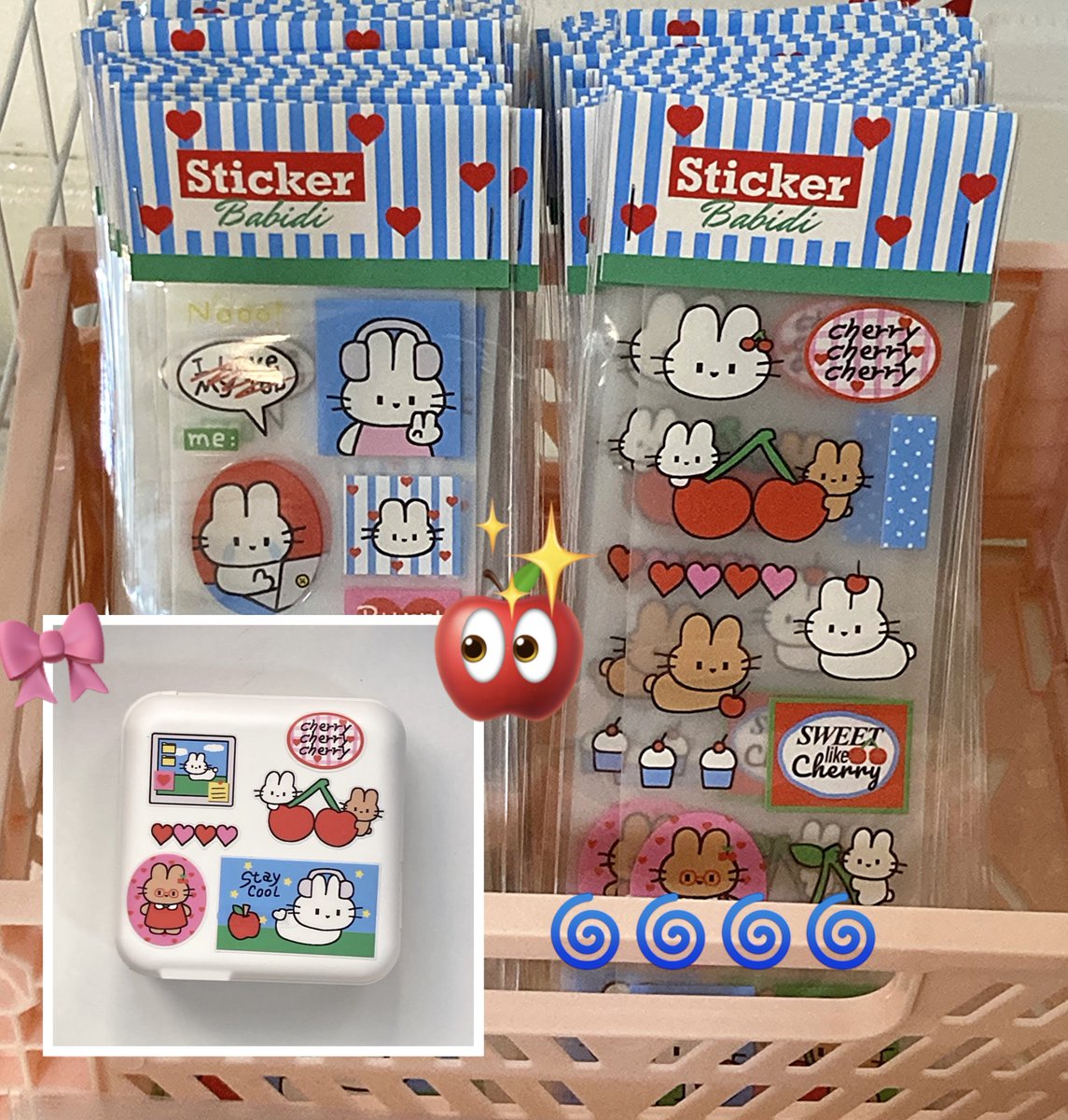 bunnies love you 🫵🐰🐰‧₊˚ 𓂃౨ৎ  ( #CQ8 )