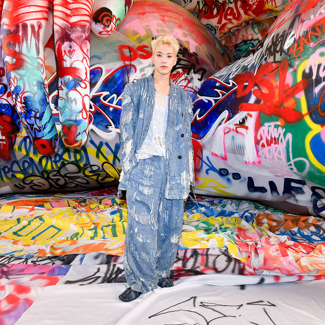 FW25 ランウェイショーの全容を公開。多くの著名人やインフルエンサー