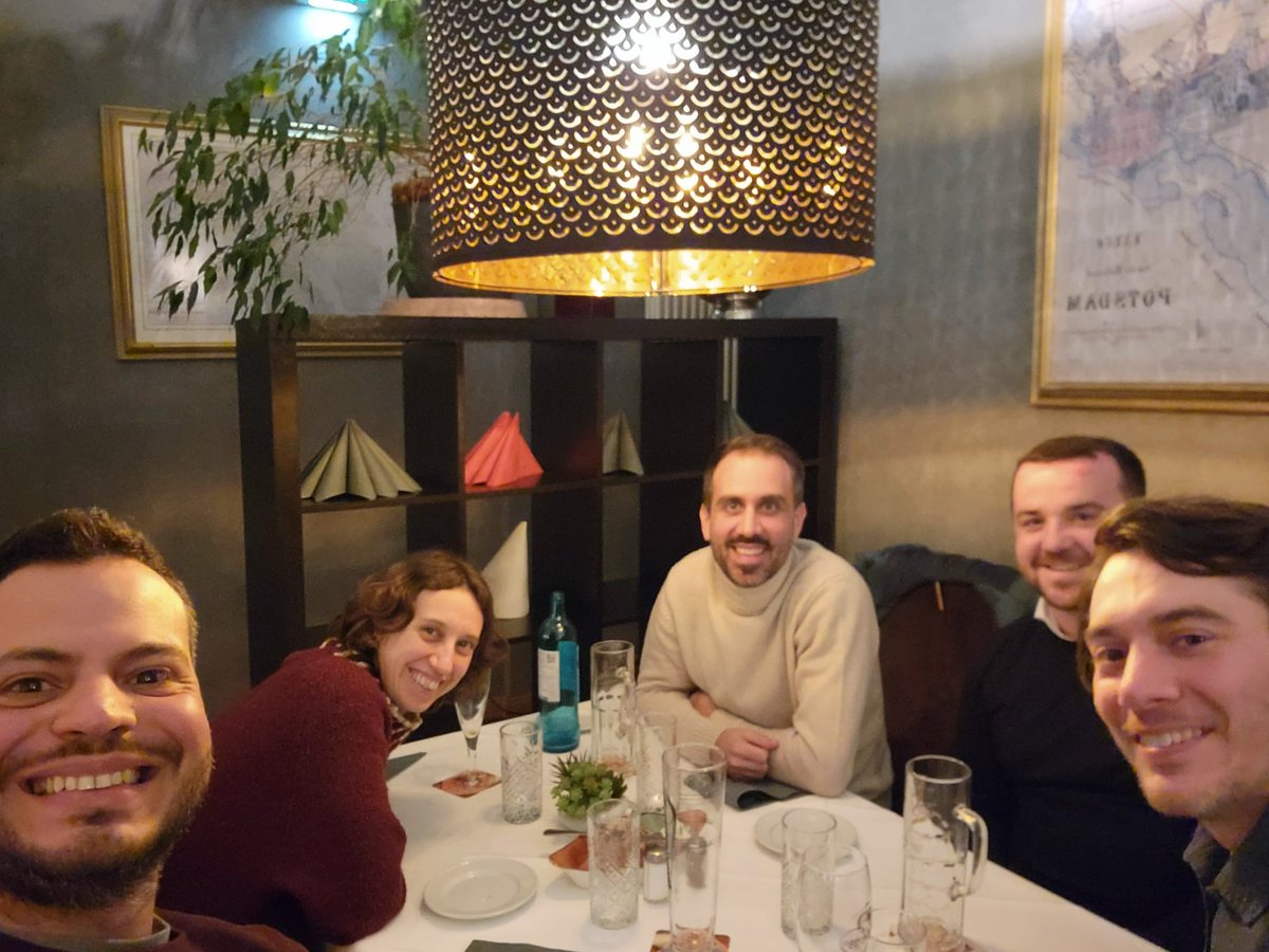 J. J. Molloy Lab (@johnjmol) on Twitter photo We were delighted to host a superstar in photochemistry, Prof. Luca Dell'Amico, at the department yesterday. He gave an outstanding talk on his research on mechanistic investigations on light-driven synthetic chemistry. <a href="/DellAmico_group/">Dell'Amico Group</a> <a href="/LucaDellAmicoLD/">Luca Dell'Amico</a> <a href="/BioMolSys/">Biomolecular Systems</a> <a href="/MpiciPotsdam/">Max Planck Institute of Colloids and Interfaces</a> We were delighted to host a superstar in photochemistry, Prof. Luca Dell'Amico, at the department yesterday. He gave an outstanding talk on his research on mechanistic investigations on light-driven synthetic chemistry. <a href="/DellAmico_group/">Dell'Amico Group</a> <a href="/LucaDellAmicoLD/">Luca Dell'Amico</a> <a href="/BioMolSys/">Biomolecular Systems</a> <a href="/MpiciPotsdam/">Max Planck Institute of Colloids and Interfaces</a>