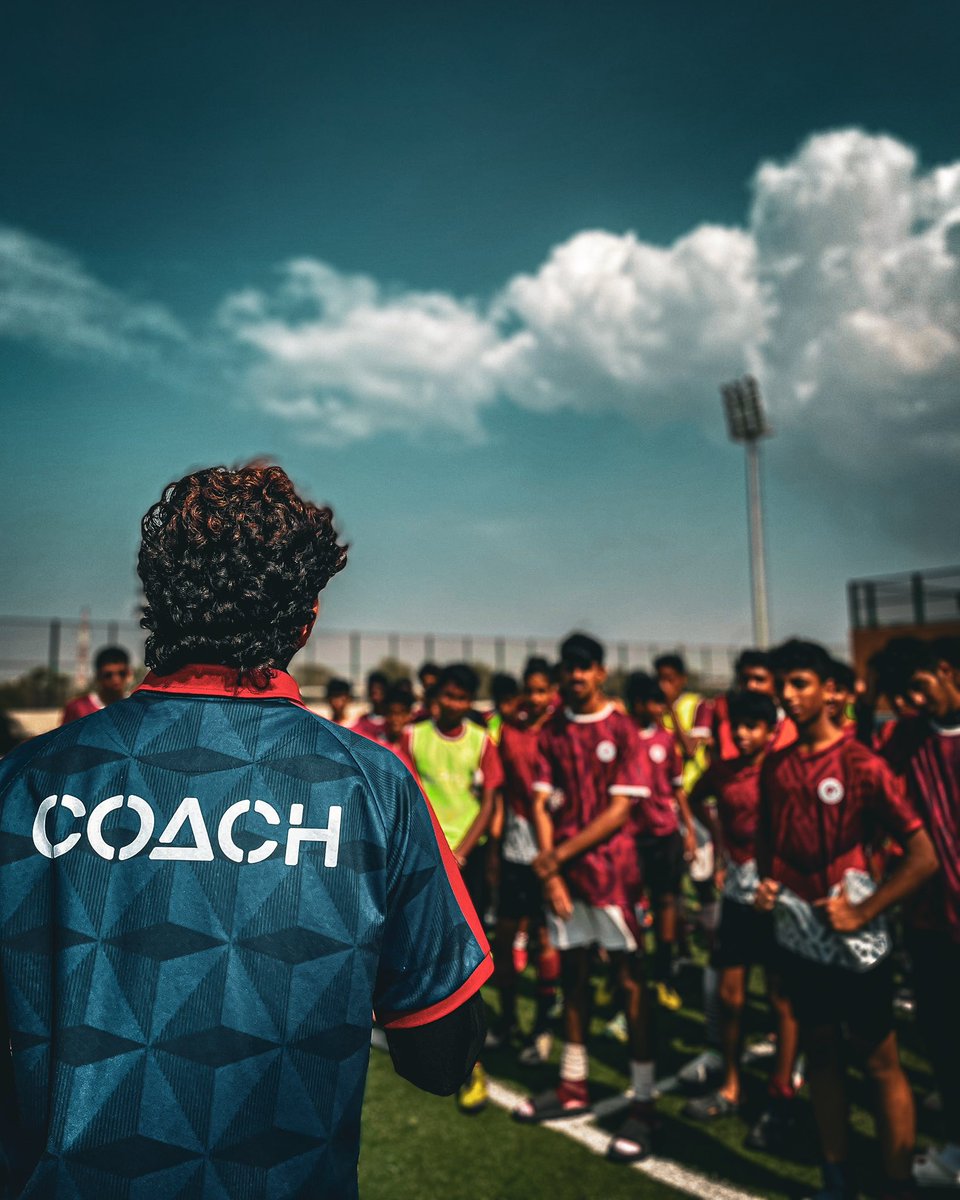 themeeran7's tweet image. MY KINGDOM

#AlphaCoach #HardestWorkerInTheRoom #MyKingdom #MyWolfpack 🐺👑