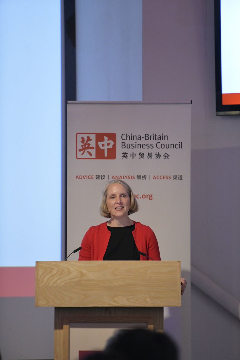 The #UKChinaBusinessForum has begun with welcoming remarks &amp; opening keynotes from CBBC's Chair, Sir Sherard Cowper-Coles KCMG LVO; Emma Reynolds MP <a href="/EmmaforWycombe/">Emma Reynolds for Wycombe 🌹</a>, Economic Secretary to the Treasury and City Minister, <a href="/hmtreasury/">HM Treasury</a>; &amp; Wang Qi, Chargé d'Affaires, Chinese Embassy.