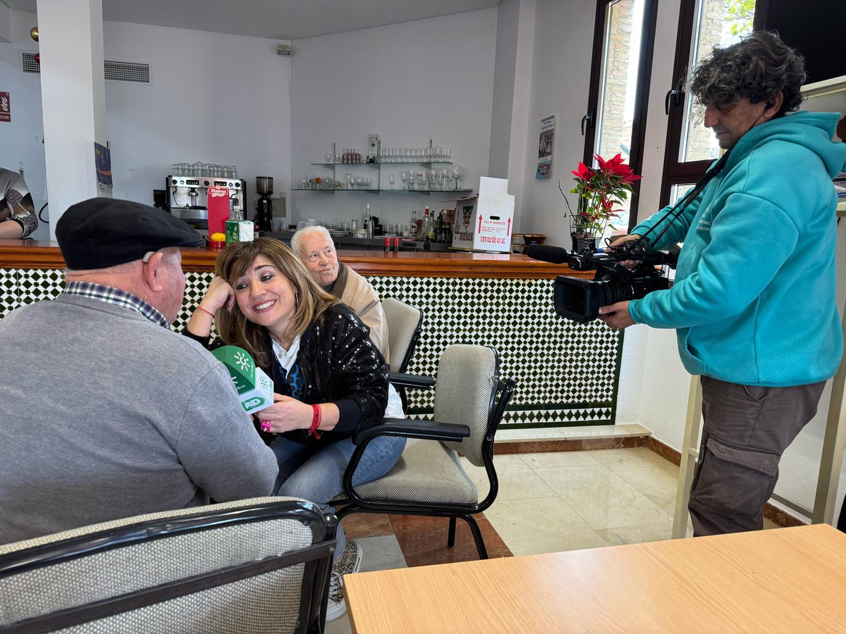 Carmen Ramos (@carmeramoss) on Twitter photo Desde #DoñaMencía con mucho #Love💜 y nuestra pareja más enamorada #50años <a href="/adirecto/">Andalucía Directo ❎</a> <a href="/DonaMencia/">DOÑA MENCIA, MEMORIA FOTOGRAFICA</a> <a href="/subbeticahoy/">SubbeticaHoy.com</a> <a href="/Subbetica/">SubbeticaCordoba</a> Desde #DoñaMencía con mucho #Love💜 y nuestra pareja más enamorada #50años <a href="/adirecto/">Andalucía Directo ❎</a> <a href="/DonaMencia/">DOÑA MENCIA, MEMORIA FOTOGRAFICA</a> <a href="/subbeticahoy/">SubbeticaHoy.com</a> <a href="/Subbetica/">SubbeticaCordoba</a>