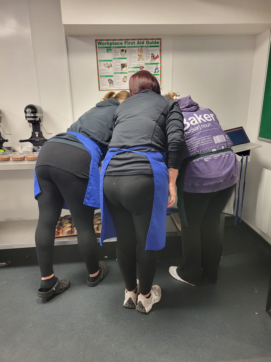 Sophellies's tweet photo. @itsfiveofficial  fuming on official website got through for tickets then said issue and not real fan we even burnt cakes at work 🤬🤬help us please @Sophellies https://t.co/8J8T1dl2DK