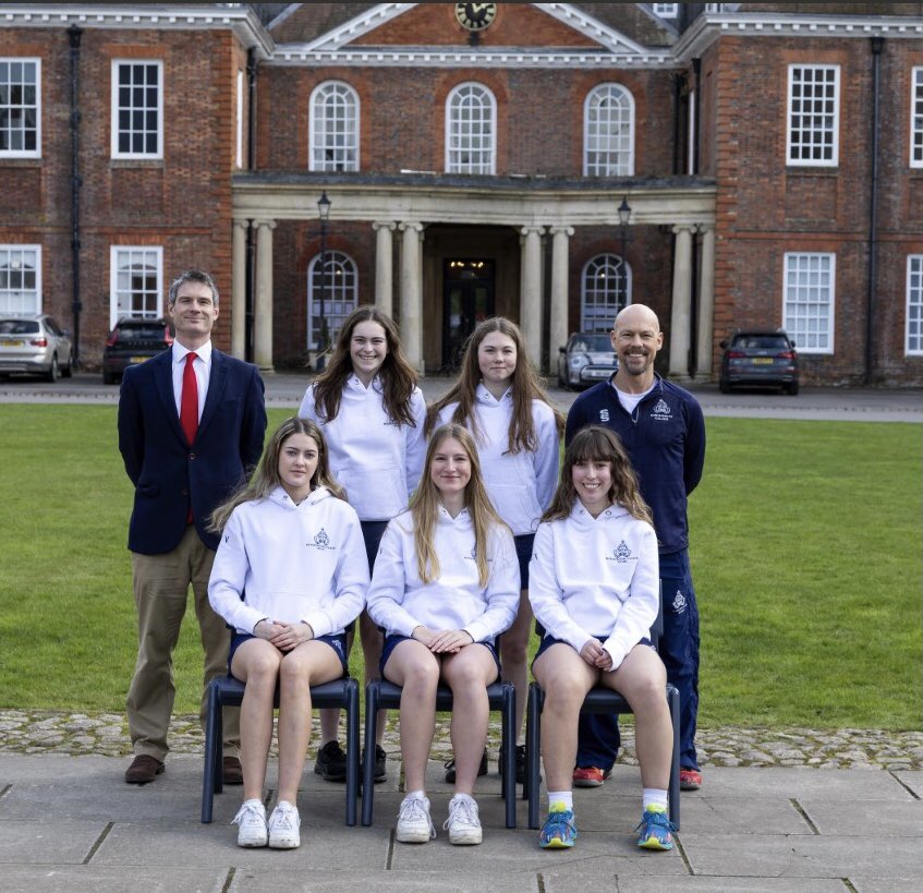 Congratulations to the Girls U16 squad who have qualified for the England Squash National Schools Championship Finals. This is the 2nd time in 5 years that a girls team has made the final 8, the last being the U18s in 2022👇🏼. The Boys U18s are into the Plate Final - draws below.