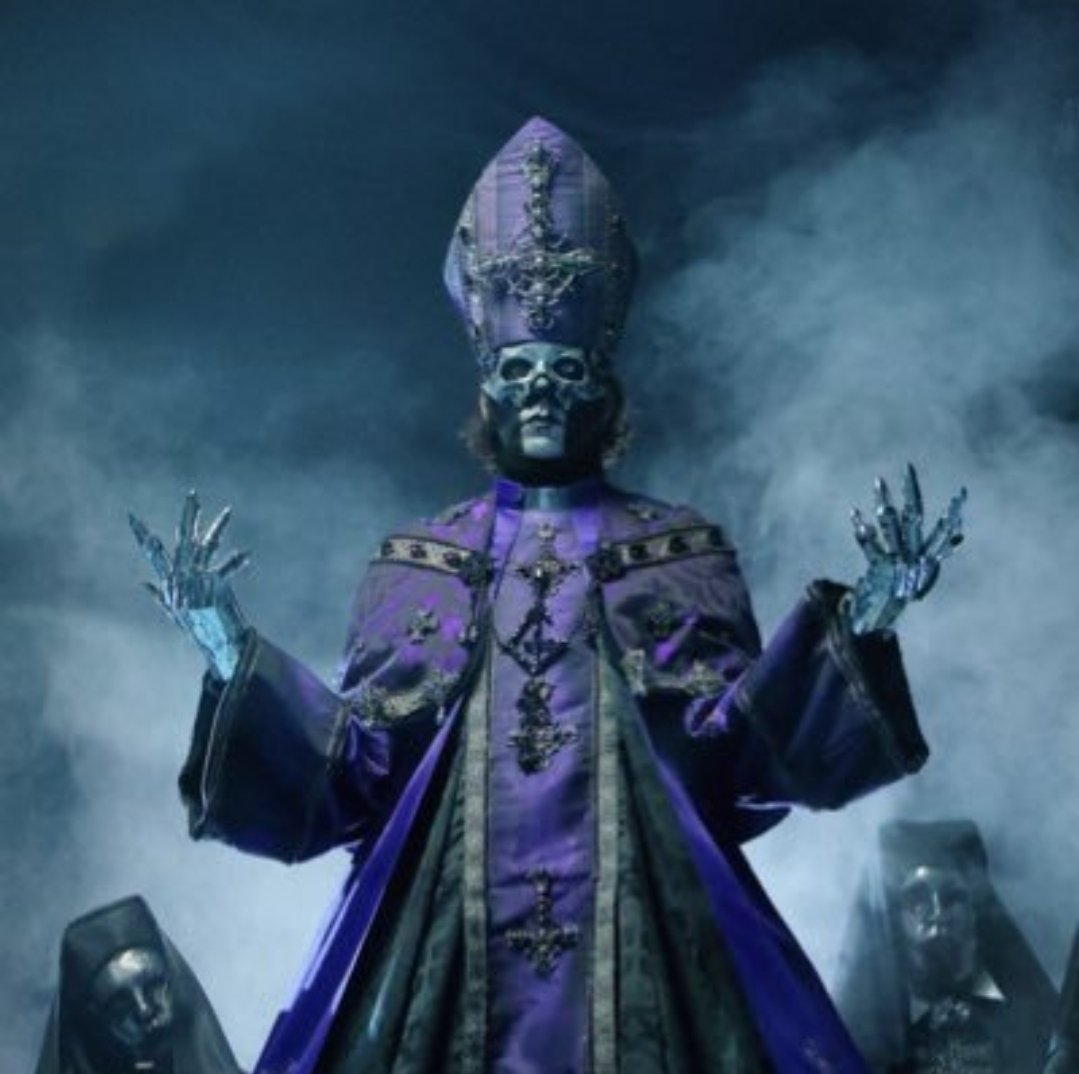 Habemus Papa! This is Papa V Perpetua, the "new" Ghost frontman, since Tobias Forge, singer and band leader, changes the characther every new album, which will be out next April. What you think?