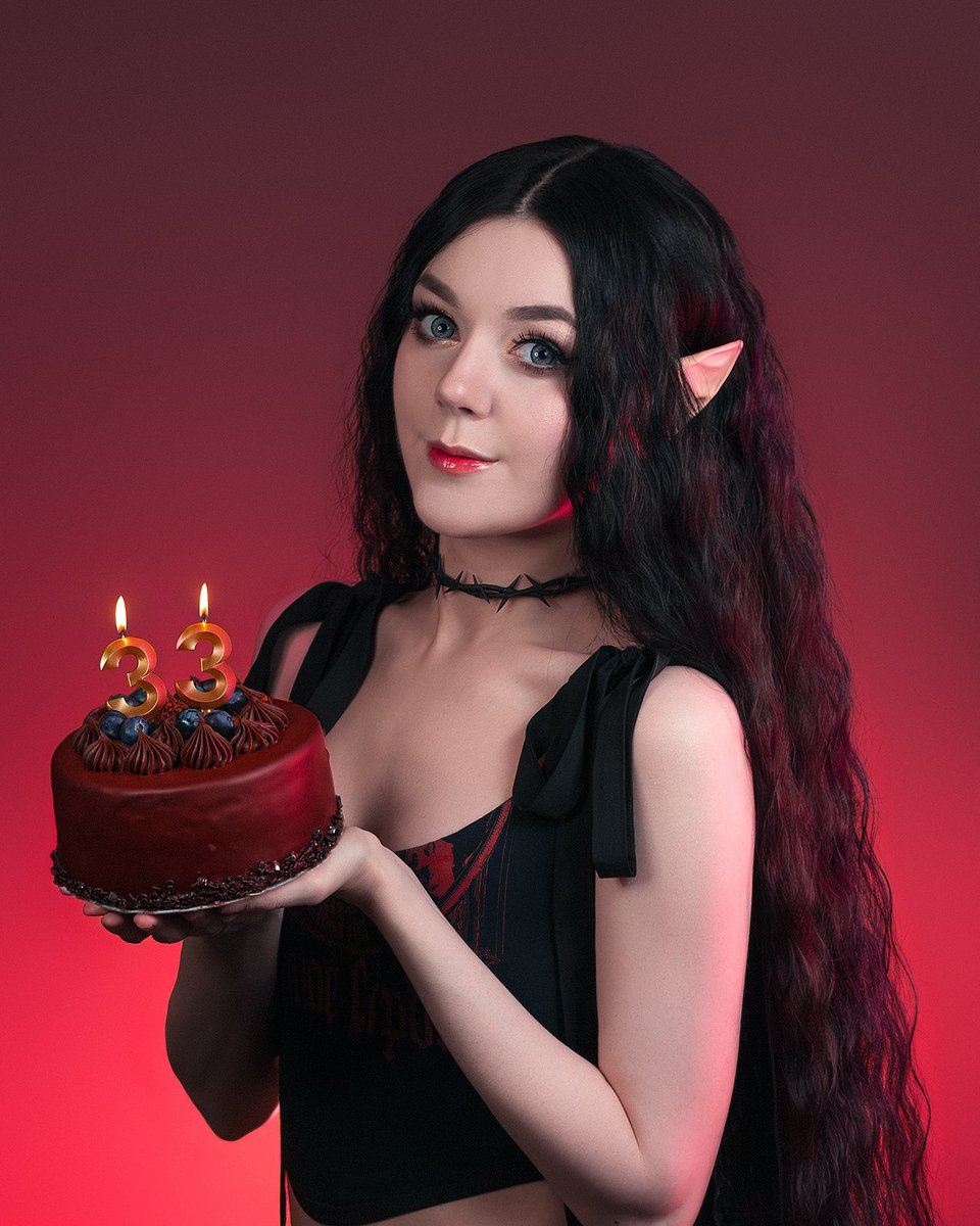 rozenwin's tweet image. С Днём Рождения меня 🥳💖