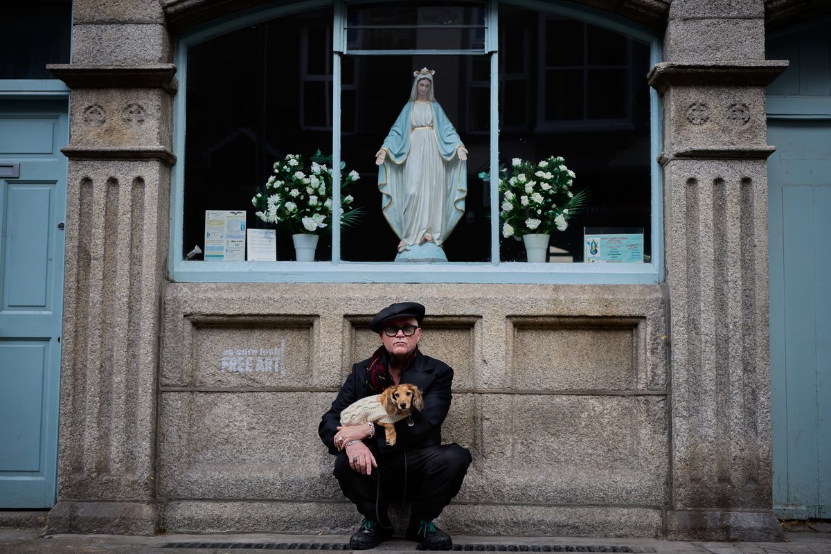 Jim Sclavunos (@jimsclavunos) on Twitter photo Archive link to yesterday's <a href="/sohoradio/">Soho Radio</a> show featuring my interview with Gavin Friday:
sohoradiolondon.com/show/jim-sclav…
#sohoradio #glamrock #cubanjazz #postpunk #gavinfriday #nydolls #busterpoindexter #lesleywoods #virginprunes #sineadoconnor #peterandthewolf #ZanjaRecords Archive link to yesterday's <a href="/sohoradio/">Soho Radio</a> show featuring my interview with Gavin Friday:
sohoradiolondon.com/show/jim-sclav…
#sohoradio #glamrock #cubanjazz #postpunk #gavinfriday #nydolls #busterpoindexter #lesleywoods #virginprunes #sineadoconnor #peterandthewolf #ZanjaRecords