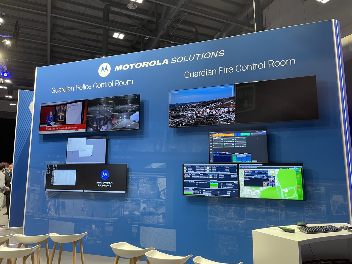 Motorola Solutions | EMEA (@motsolsemea) on Twitter photo We are at #BAPCO in #Coventry, showcasing our #PublicSafetyTech.
Don’t miss our discussion panels today:
11:20-12:15: AI in Public Safety
15:00-15:30: The key to supercharging situational awareness between the vehicle, control room, & officers
See you there 👋
<a href="/BAPCOEvent/">BAPCO Annual Conference & Exhibition</a> We are at #BAPCO in #Coventry, showcasing our #PublicSafetyTech.
Don’t miss our discussion panels today:
11:20-12:15: AI in Public Safety
15:00-15:30: The key to supercharging situational awareness between the vehicle, control room, & officers
See you there 👋
<a href="/BAPCOEvent/">BAPCO Annual Conference & Exhibition</a>