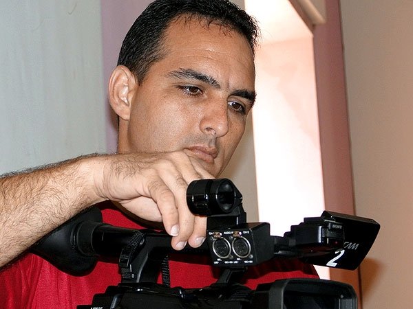 Premiados Mayelin del Sol y Yariel Castillo, de nuestros servicios informativos, hoy en Venezuela, con los Premios Provinciales de Periodismo en Televisión y Gráfica, respectiamente