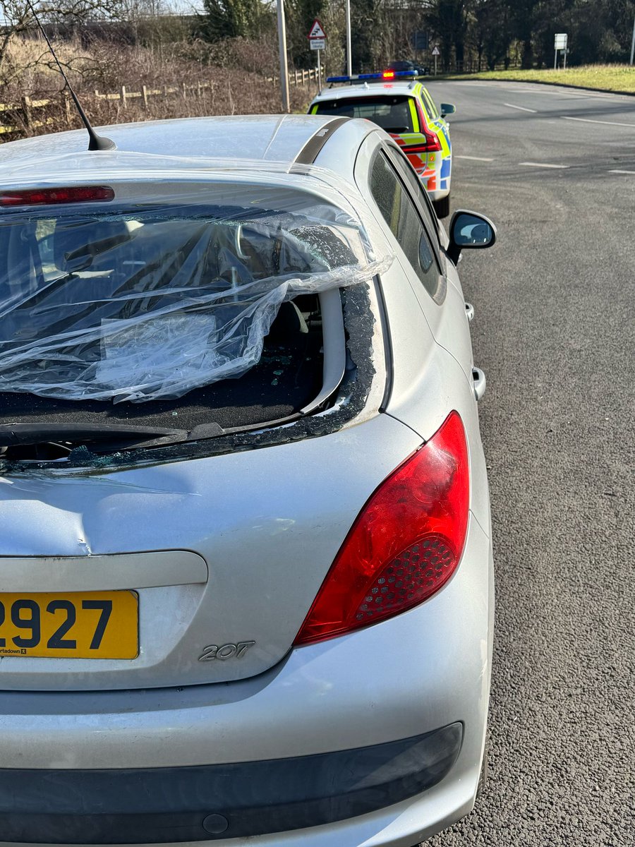 OPUWorcs's tweet image. #OPTRAMLINE - can't imagine what caught my attention.....
Driver no seat belt, expired provisional licence, no insurance & no test certificate. Vehicle seized and driver reported. (3551) #fatal4