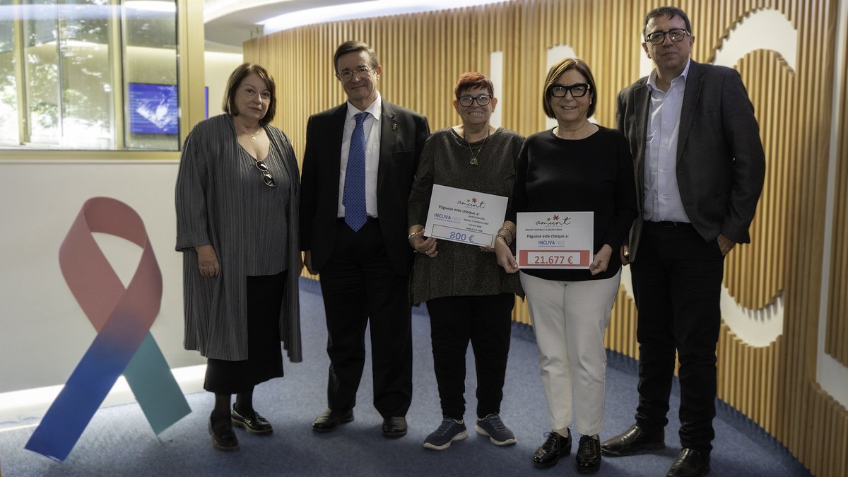 🎗️ Amunt contra el cáncer entrega 22.500 euros a INCLIVA para medicina de precisión e investigación en cáncer de mama, ovarios, colon y páncreas. 

💙 Agradecemos el apoyo continuo de
esta asociación para impulsar la investigación en
oncología.

🔗 incliva.es/amunt-contra-e…