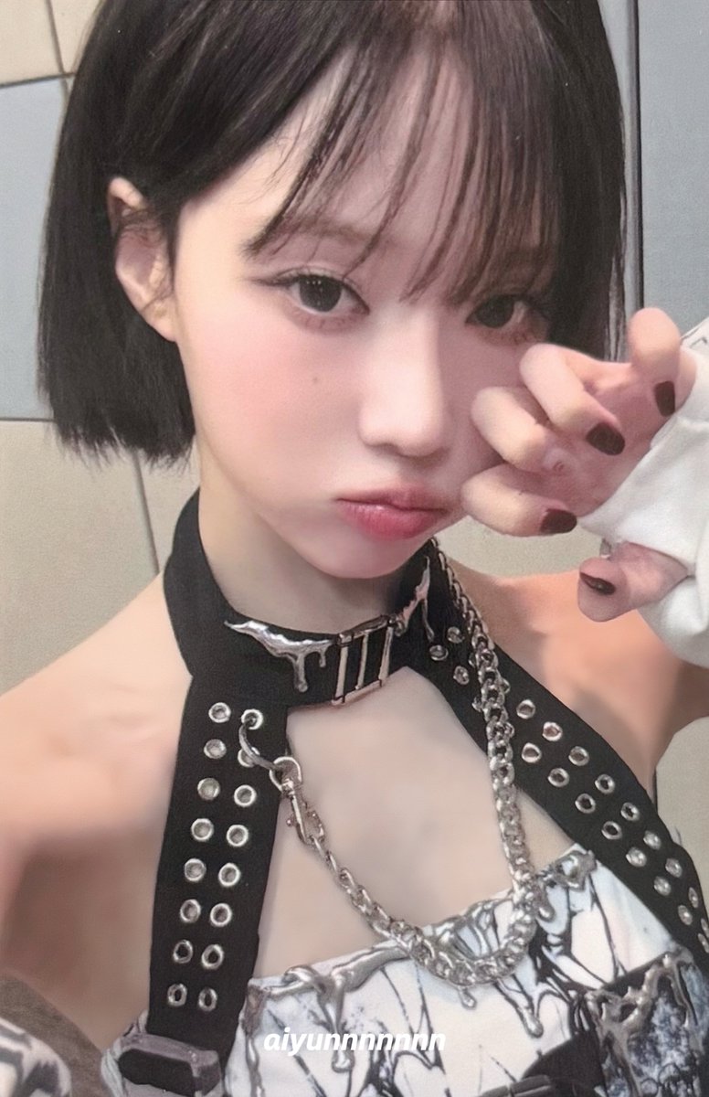 aiyunnnnnnnn's tweet image. 2025 Potd in Guangzhou
【 hoodie photocard 】
#aespa #에스파
#KARINA #GISELLE #WINTER
#카리나 #지젤 #윈터