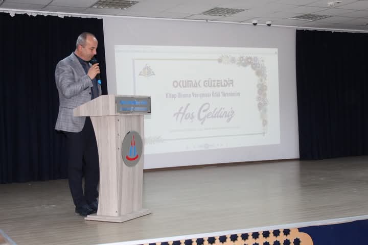 hmviho's tweet photo. Dördüncüsünü düzenlediğimiz kitap okuma yarışmamızın ödül törenini gerçekleştirdik. Ödül almaya hak kazanan tüm öğrencilerimizi, öğrencilerimizi yetiştiren öğretmenlerimizi ve ailelerini tebrik ederiz. https://t.co/bWN3zBeImw