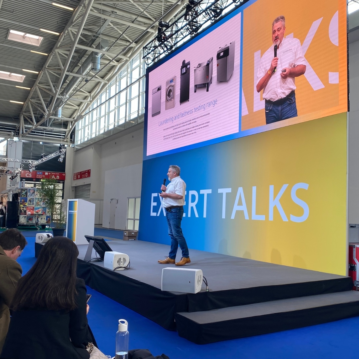 JamesHHeal's tweet image. 🎤  Expert Talks ft. David Buxton  🎤

Head over to the Tech Hub! The next showing is at 13:30, and we have our Martindale, ProView, GyroWash, Microfibre Kit, and Titan all on the stand ready to demo.

Enjoy the show, everyone!

#Exhibition #Germany #PerformanceDays