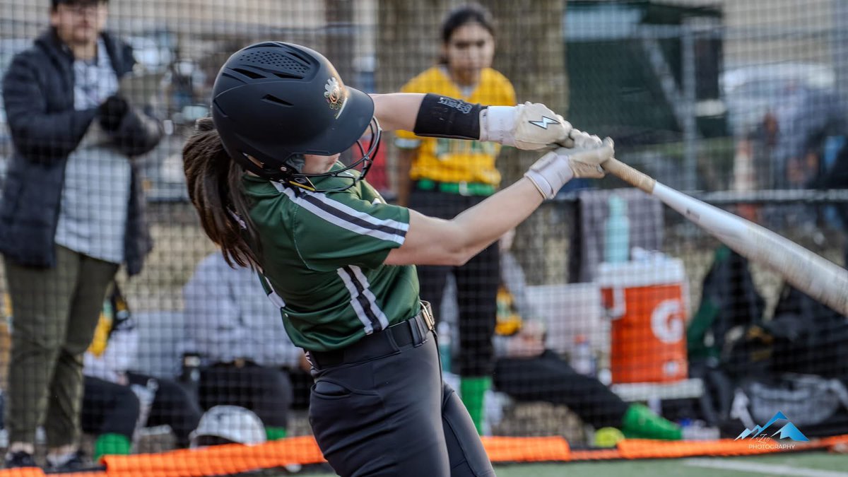 Natalie Thompson tweet media