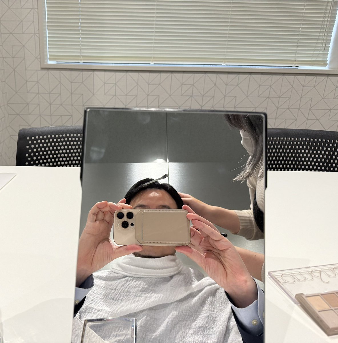 keyyamaguchi's tweet photo. 今日は毎回緊張する動画撮影。メイクまでしてもらったのに相変わらず死ぬほど噛みまくった。みんな温かく見守ってくれて救われました。講義の動画なんだけど自分が一番勉強になるという。多謝。からの恵比寿のタツヤで一人もつ焼き打ち上げ🐽 https://t.co/TkH4nWghN4