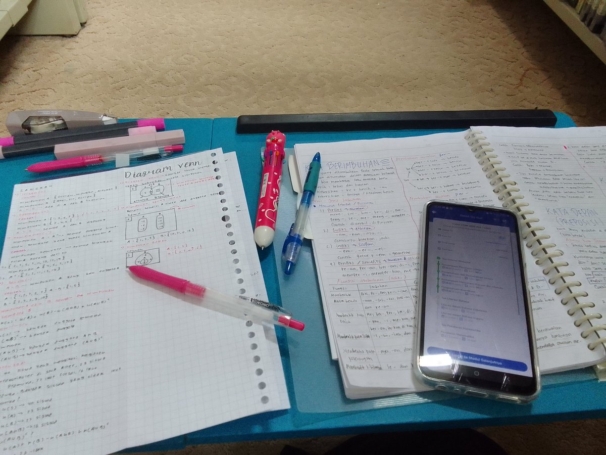 studyfaah's tweet image. 𝜗𝜚fah&apos;s progress [5032025]
D-49‼️

Todayy ke gtp lagi aku mencatat fundamental bareng temen ku yang lagi ngerjain TO mipyy🙇‍♀️📝📏💥⭐🌀🫧🌺🏷️🌷💌‼️