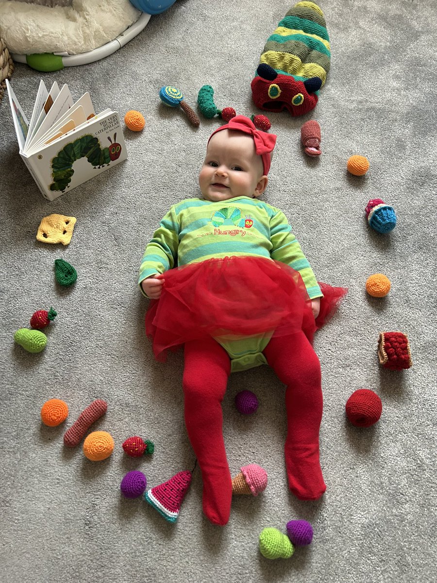 helen_helen939's tweet image. First World Book Day at baby sensory! #worldbookday2025 #WorldBookWeek #WorldBookDay ❤️❤️❤️