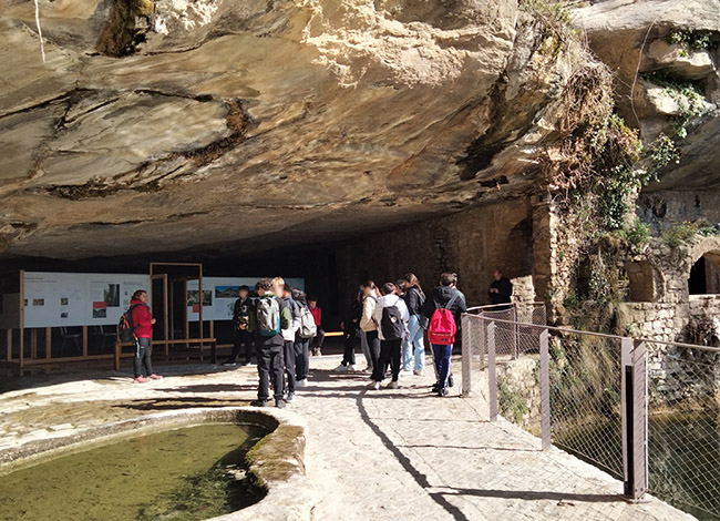 👩🎒Comencen les visites escolars a Sant Miquel del Fai amb els centres educatius dels tres municipis propers
ℹ️ parcs.diba.cat/ca/web/l-infor…