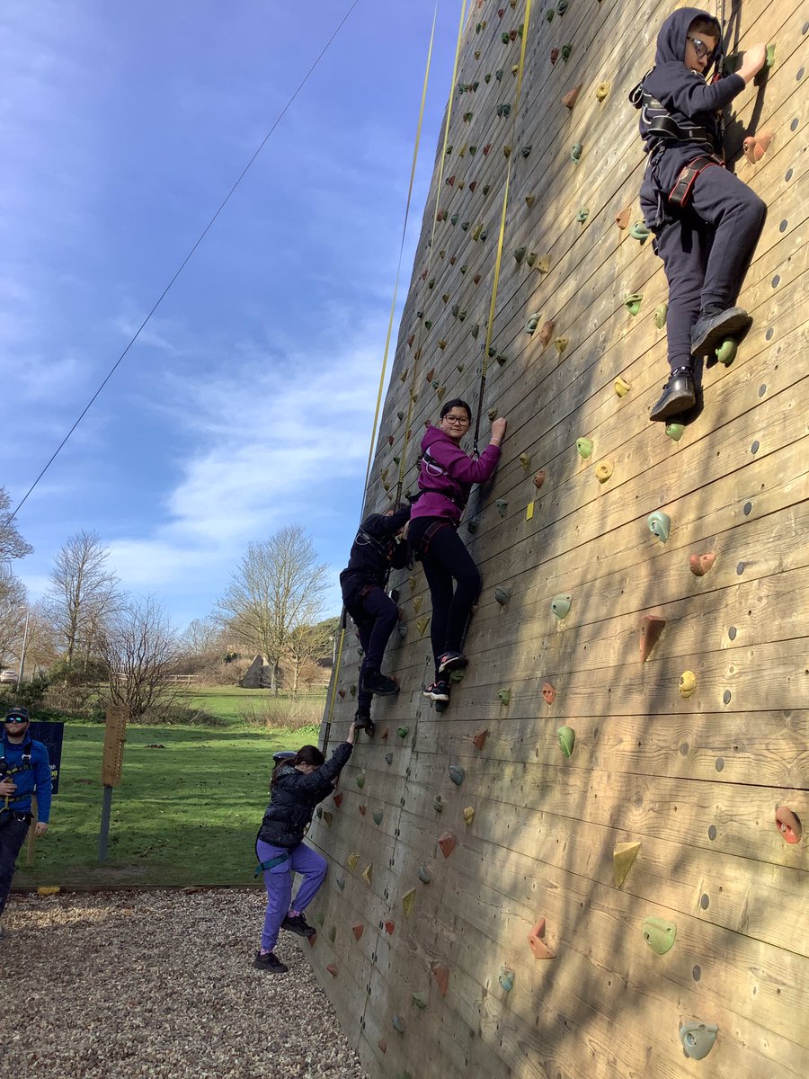 PrettygateJun's tweet image. 