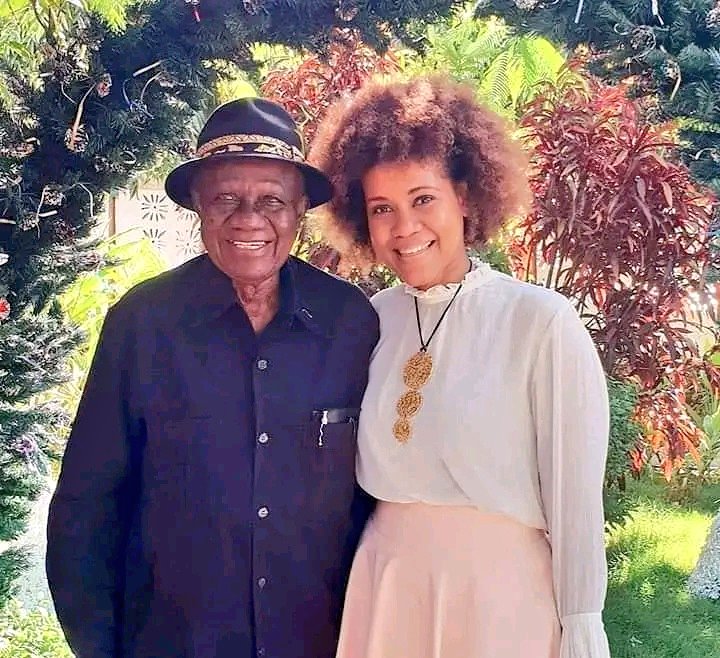 JohnNgutiCDM's tweet photo. Nimepokea kwa masikitiko makubwa taarifa za kifo cha Prof. Philemon Micol Sarungi, aliye wahi kuwa mbunge wa #Rorya 2000-2005, Waziri wa ulinzi na usalama, Mkuu wa mkoa kilimanjaro, Waziri wa afya, Mtaalam wa mifupa, mkuu wa chuo cha Muhimbili, Pole sana @MariaSTsehai na Familia. https://t.co/EFDCt3IHcl