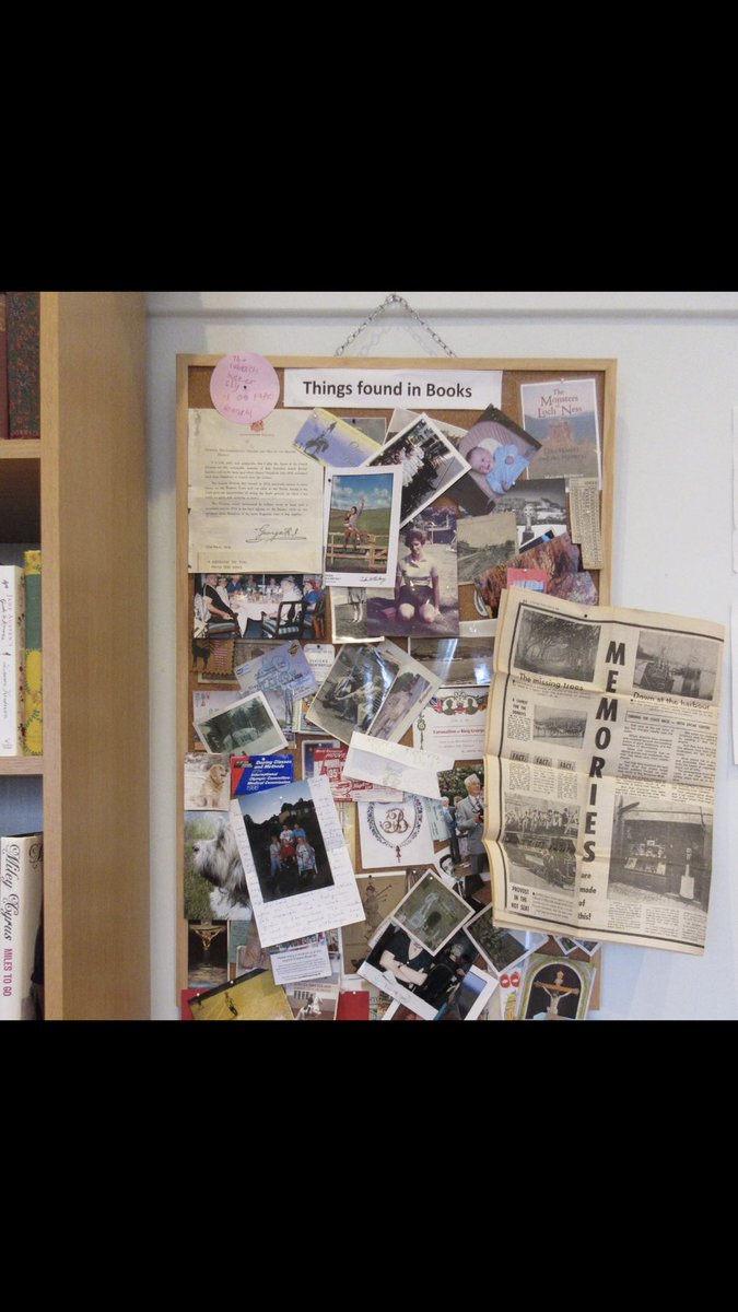 This Friday is <a href="/Bandcamp/">bandcamp</a> FRIDAY! THINGS FOUND IN BOOKS will be digitally released on 28th March. We're giving you the option to download the album early, complete with a PDF of the lovely artwork.Look out for the link on Friday! Thanks people! <a href="/boohewerdine/">Boo Hewerdine</a> #thingsfoundinbooks