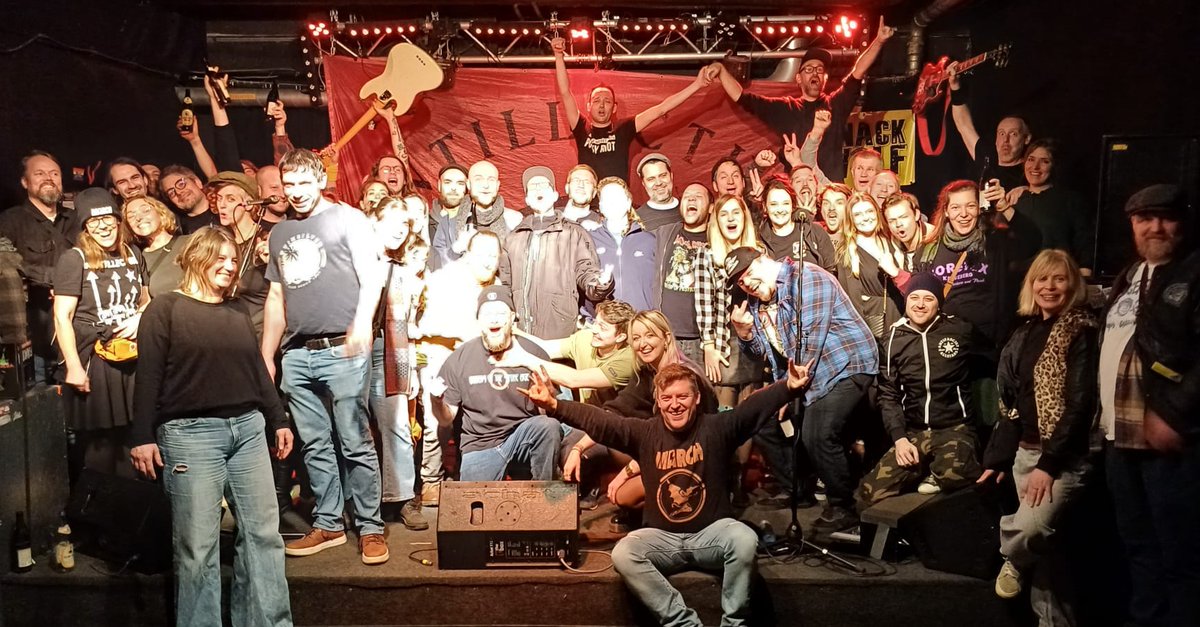 【Antillectual】10年前、RNR TOURSで初来日したオランダのポリティカル・パンクロック・バンド、Antillectualが新曲「Whose Streets? Our Streets!」をリリース! ツアーもスタートさせています。

youtube.com/watch?v=9Qv-6r…

#antillectual #rnrtours