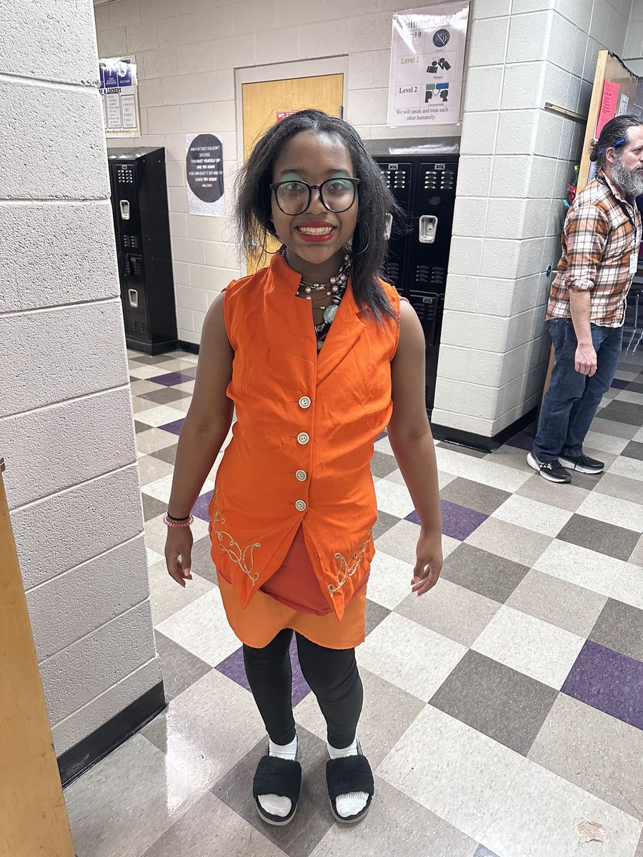 I.T.Creswell Library (@itcreswellreads) on Twitter photo Read me week at <a href="/ITcreswellmnps/">Creswell Middle Magnet VaPA</a> was off to a good start! Bingo on Monday, Fan Fiction on Tuesday and today was Character appreciation. We have some great representations! <a href="/MNPSLibraries/">MNPSLibraryServices</a> Read me week at <a href="/ITcreswellmnps/">Creswell Middle Magnet VaPA</a> was off to a good start! Bingo on Monday, Fan Fiction on Tuesday and today was Character appreciation. We have some great representations! <a href="/MNPSLibraries/">MNPSLibraryServices</a>