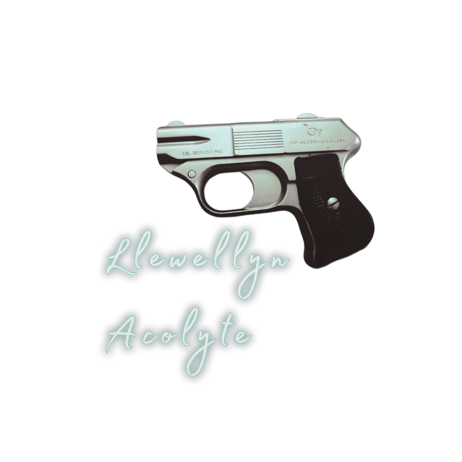 (𝐓𝐡𝐞 𝐬𝐞𝐱𝐢𝐞𝐬𝐭 /𝐬𝐞𝐦𝐢/𝐄𝐱𝐜𝐨𝐫𝐩𝐨 𝐭𝐰𝐢𝐧𝐤 𝐭𝐨 𝐠𝐫𝐚𝐜𝐞 𝐧𝐢𝐠𝐡𝐭 𝐜𝐢𝐭𝐲.) 

 Enjoying the spoils of the corporate life. 

  𝐋𝐥𝐞𝐰𝐞𝐥𝐥𝐲𝐧 𝐀𝐜𝐨𝐥𝐲𝐭𝐞.