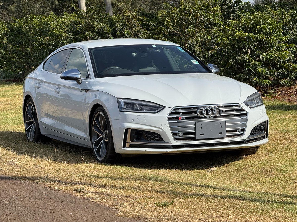 KevMbugz's tweet image. Hii gari tunmeshukisha bei to KES 5.8M 

More photos and details here:kevandcarz.com/vehicles/3derff
0796943616