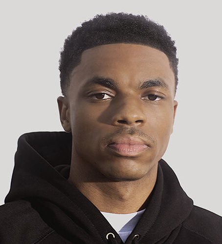 DailyNoud's tweet image. UPDATE: Vince Staples has climbed up the palm tree just to feel included in the situation

Childish Gambino, Earl Sweatshirt, and Vince Staples are now all stuck in the same palm tree
