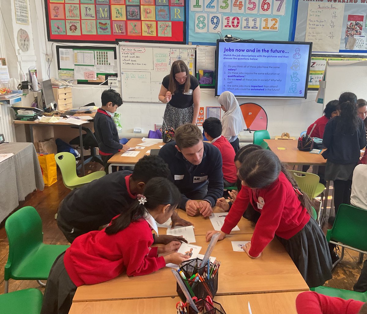 MayflowerSch's tweet image. An insight into future careers #WOWW #WorldofWorkWeek #Year4 #LKS2 #LearningJourney #Corita