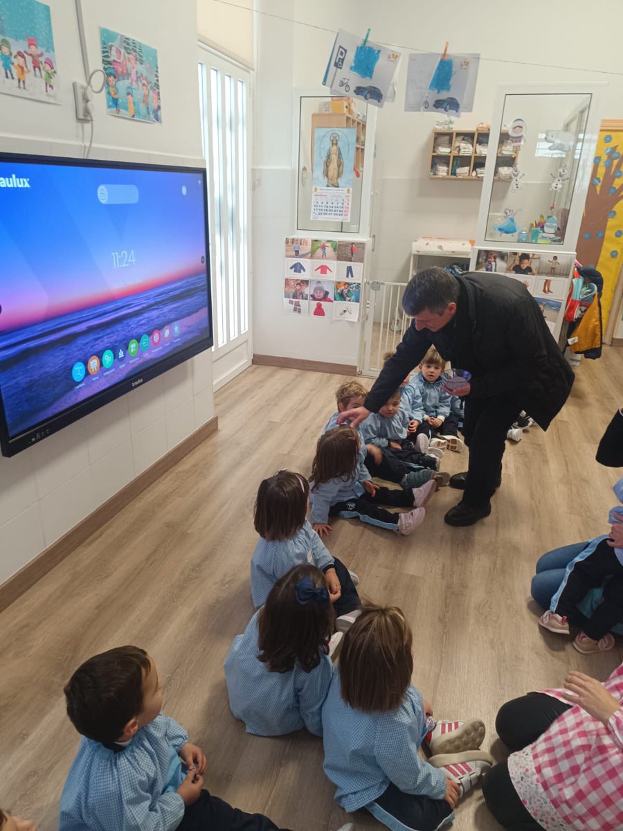 milagrosablanca's tweet photo. Damos comienzo a la Cuaresma con la celebración del Miércoles de Ceniza. Un tiempo para reflexionar. ✝️

#Cuaresma2025 #colegiosHHCC #EducaciónVicenciana https://t.co/ffBZFRkebF