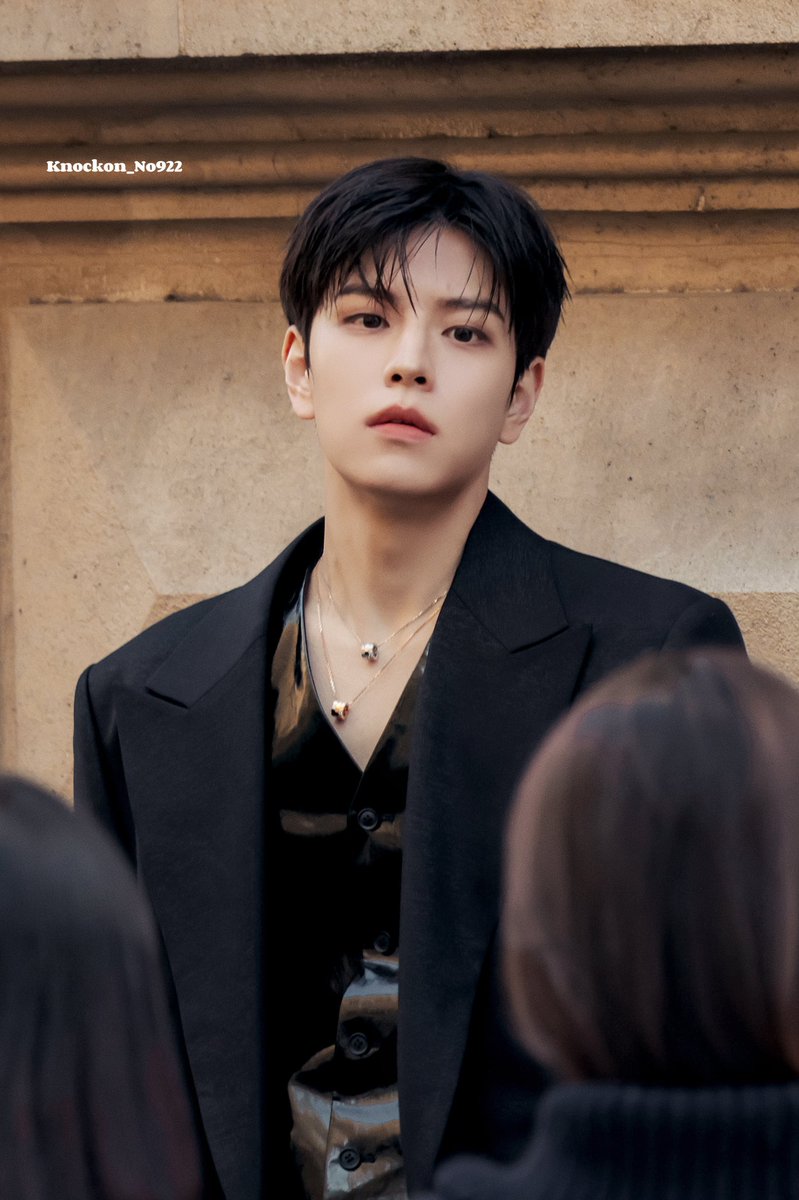 250305

#StrayKids  #Seungmin 
#스트레이키즈  #승민 #김승민
#SEUNGMINXCHAUMET