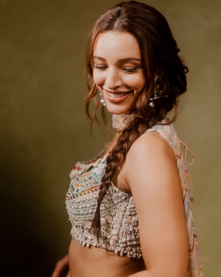 GlSCMf6XkAA_lFD?format=jpg&name=900x900