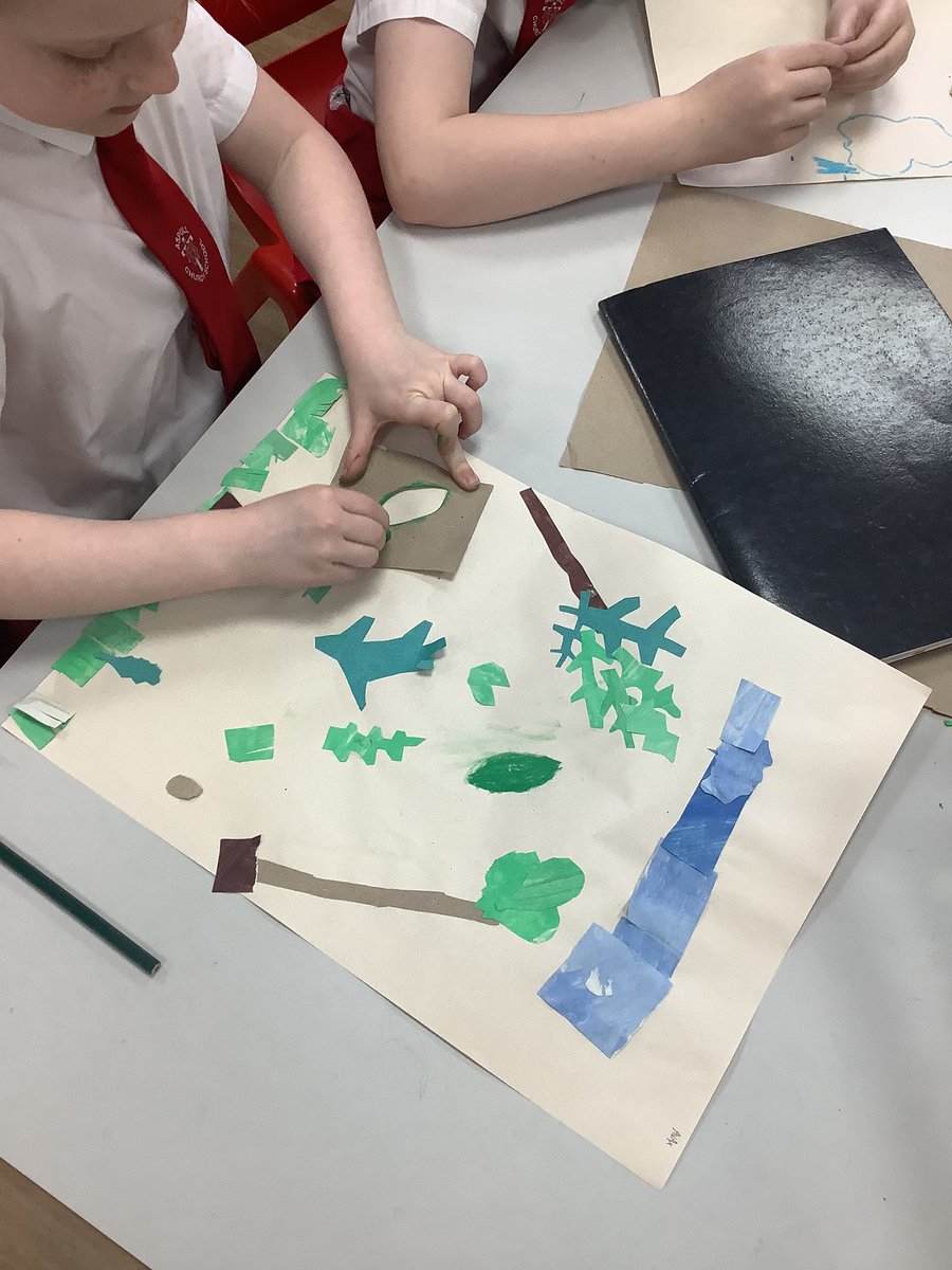 We are creating stencils and using oil pastels to add depth to our collages #acpsart