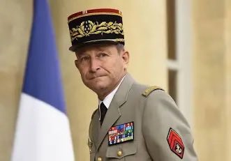Un très grand Chef d’Etat Major, Pierre de Villiers, avait demandé en 2017 d’augmenter le budget des Armées pour les années suivantes. Macron a refusé obligeant le Chef d’État Major à claquer la porte !
Ça n’a pas empêché Macron d’augmenter la dette de la France.
Qui avait raison
