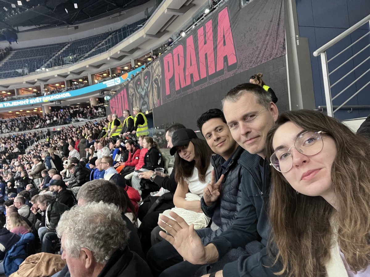 collibra's tweet image. Hockey night in Prague! 🏒 Great company, fast plays and an electric atmosphere—now that’s a winning lineup. #OneCollibra
