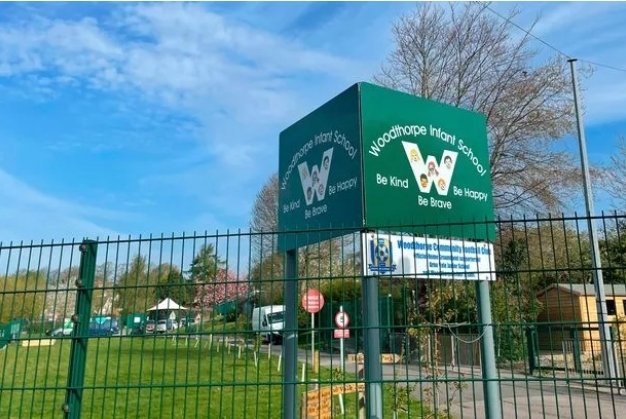 Members of Nottingham Islam taught around 90 children from Woodthorpe Infants School about fasting in the Holy Month of Ramadan. Our representative showed them a copy of the Qur'an and Prayer Mat, and answered many of the questions from the inquisitive children. A warm welcome.