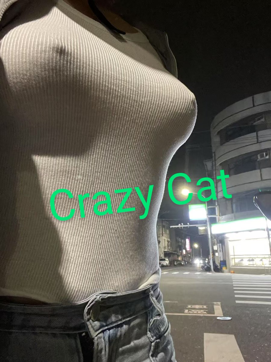 Healtheworld321's tweet photo. 這樣子買雞排，老闆會算比較便宜嗎🥳🥳 https://t.co/Y9zW4jqmHj