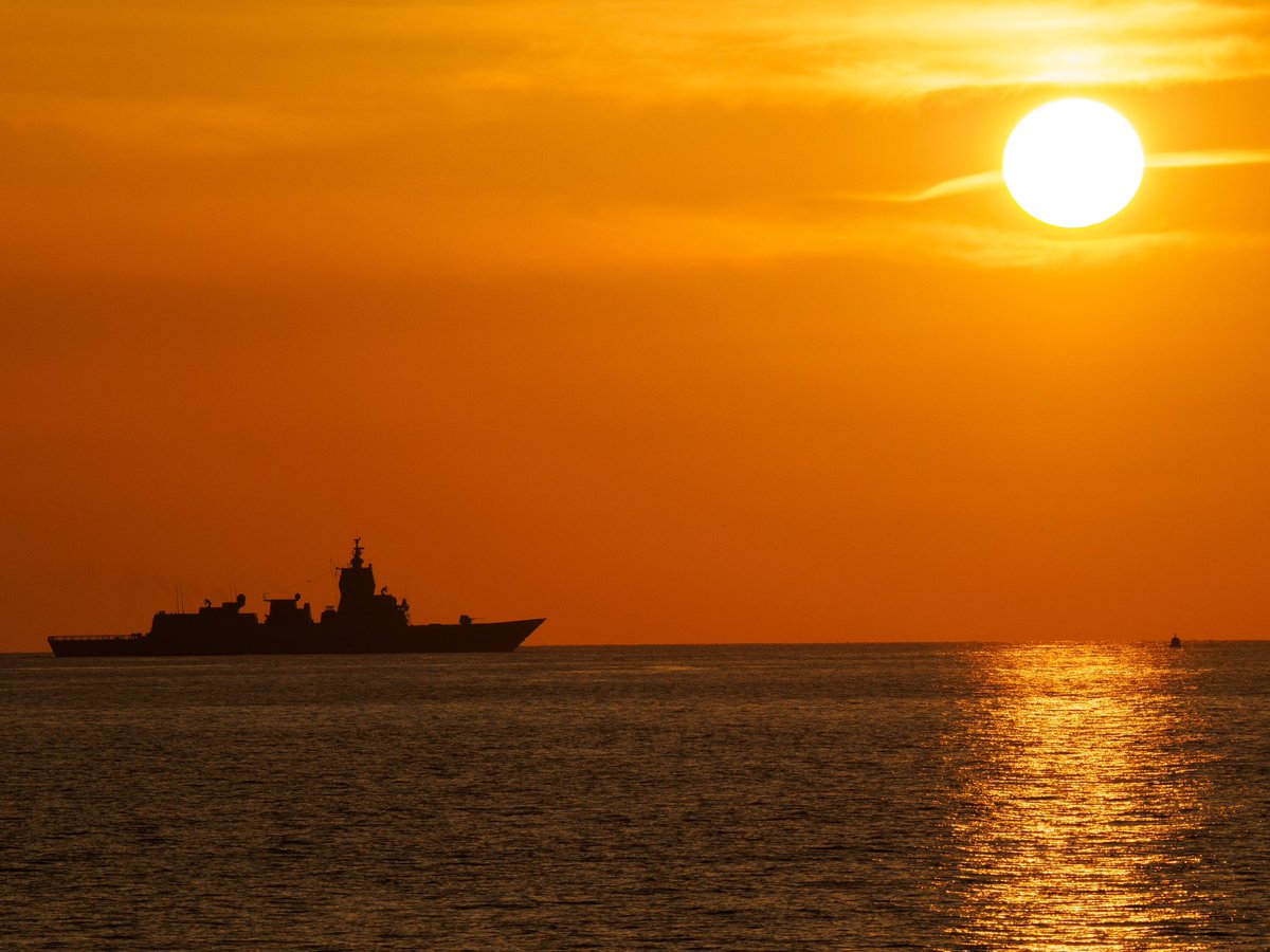 TomLeachPhotography tweet media