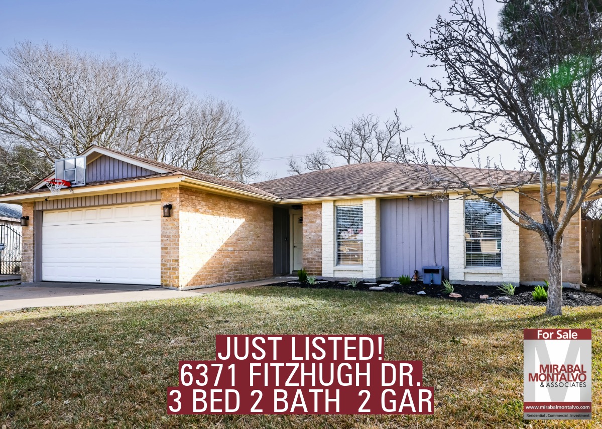 TheJamesMirabal's tweet photo. JUST LISTED FOR SALE!!⁣
6371 Fitzhugh, Corpus Christi, TX 78414
3 Bed 🛏️⁣ 2 Bath 🛁 2 Car Gar 🏎️⁣ 1828 Sq Ft⁣
💰$289,900 🔗 https://t.co/m5Pdb7PtfG
-
Fall in love with this beautifully updated home featuring:
•Modern interior with fresh, light-filled spaces
•New laminate flooring in living and dining areas
•Chef’s kitchen with stainless appliances & farmhouse sink
•Luxurious primary suite with walk-in closet
•2-car garage + extra side yard for boat/camper parking
•Bonus storage shed
Don’t miss this stylish, comfortable gem! Schedule your showing today! 🔑✨
-
#JustListed #WooldrigeCreek #DreamHome
