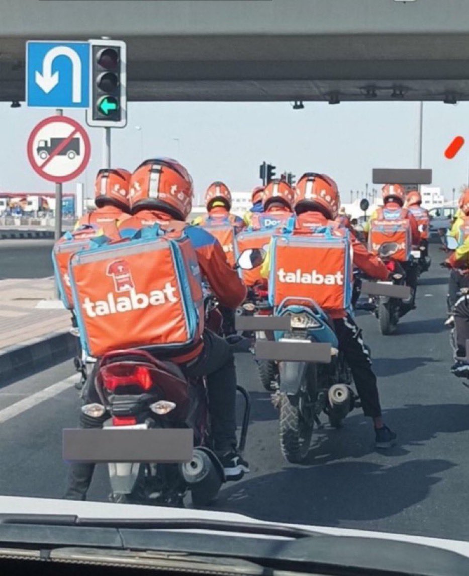 ابو راس مربع يقول ليش هالسياكل بالشوارع زحمه 
لان الحلوب اللي عندك ماتسوي فطور لك ولعيالها