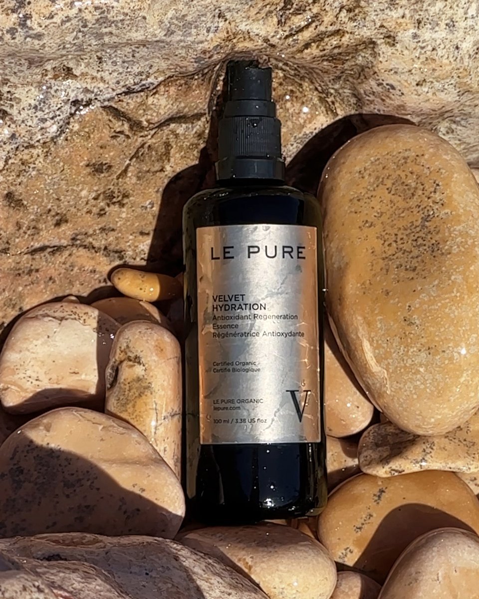 LEPUREcom's tweet image. Velvet Hydration deeply nourishes and revitalizes your skin. Formulated with potent medicinal plants, it works at the cellular level to reveal a radiant complexion.

🫧 lepure.com/shop/velvet-hy…  

#Skincare #Hydration #NaturalBeauty