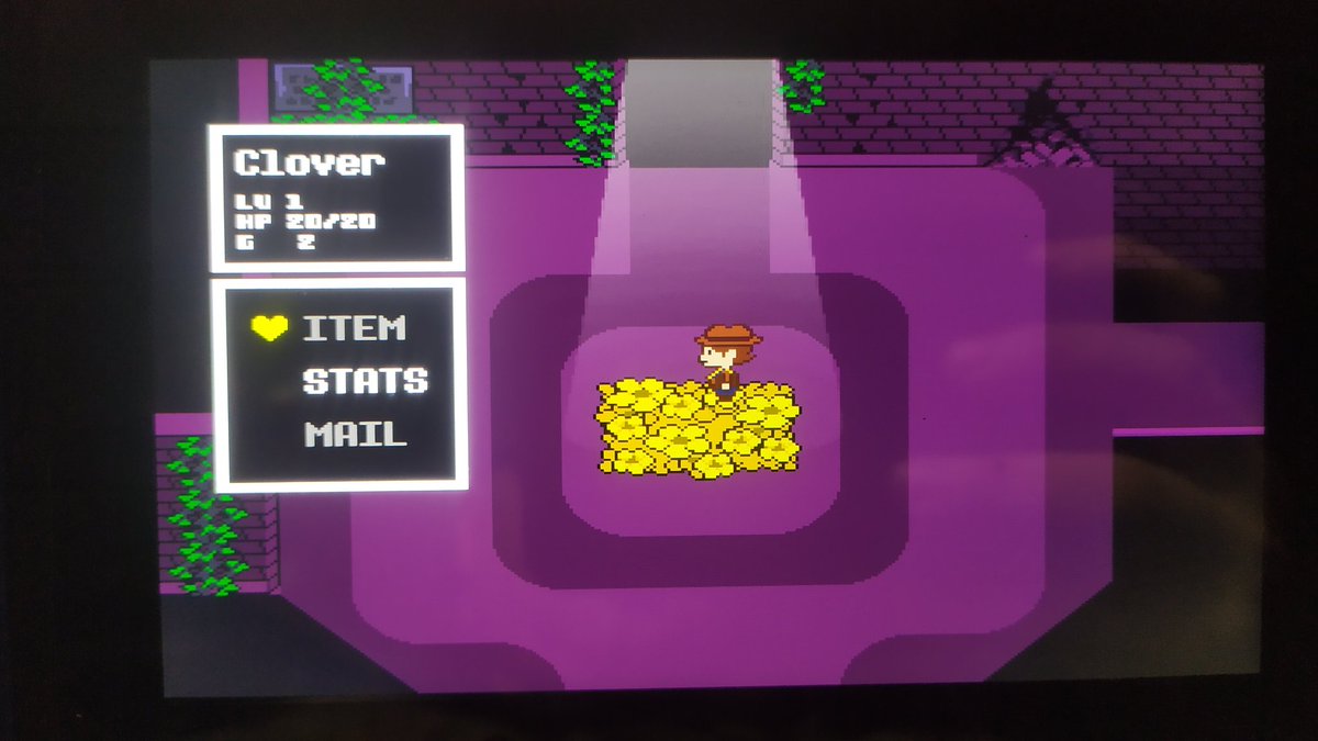 Undertale yellow on Nintendo switch 
كتير من مطورين اجانب حاولو نقل نسخة حاسوب الى نينتندو سويتش لكن فشلو 
اليوم قررت انقل هذه اللعبة الى نينتندو سويتش ونجحت بشكل لا يصدق واجهة في اول بعض مشاكل لكن حاليا تشتغل وختمت منها شوية...