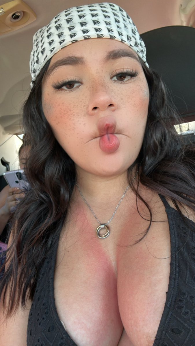 𝑩𝒊𝒄𝒉𝒐𝒕𝒂 ✨ tweet media