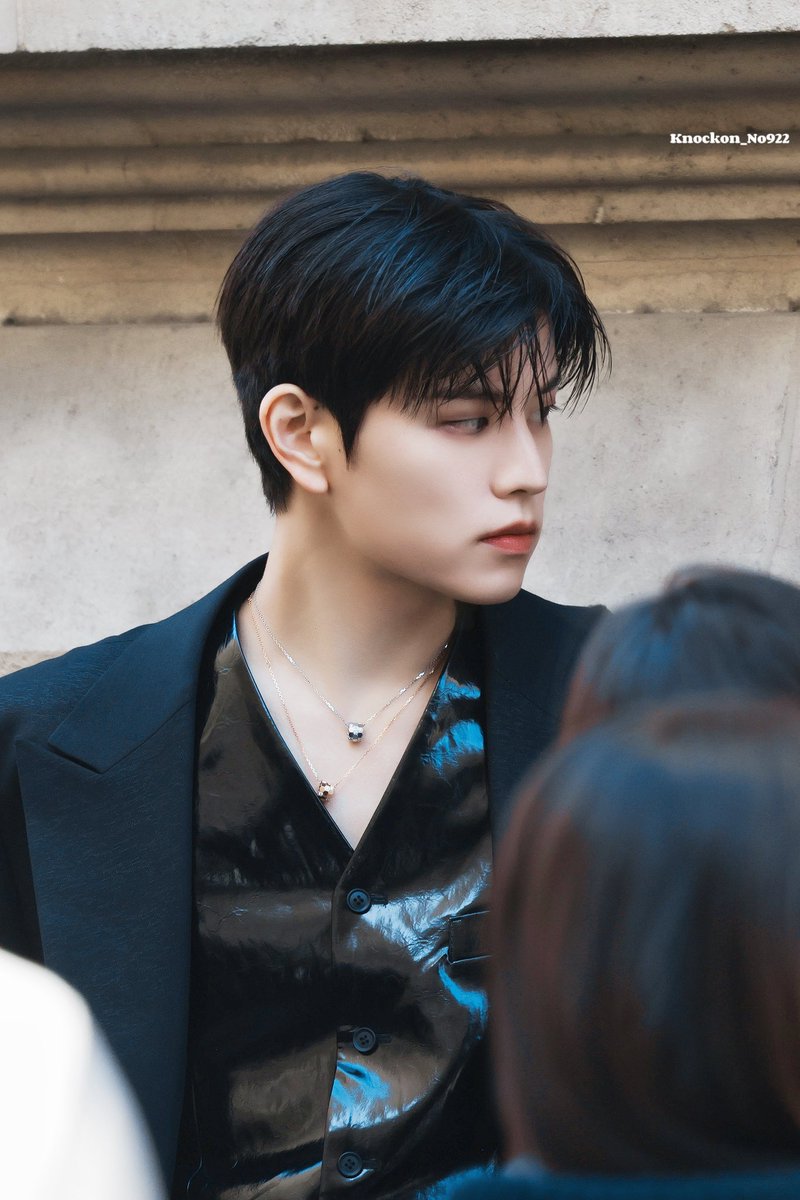 250305

#StrayKids  #Seungmin 
#스트레이키즈  #승민 #김승민
#SEUNGMINXCHAUMET