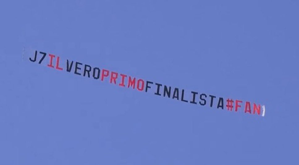saretta09t's tweet photo. Io da quel 16 settembre ho visto qualcosa in te, qualcosa di speciale.

Arriverà il tuo momento, io ci credo❤️

#Javi7 non ti abbandona. #Javi7 c’è ❤️

#GrandeFratello https://t.co/RU3O1GSvx2