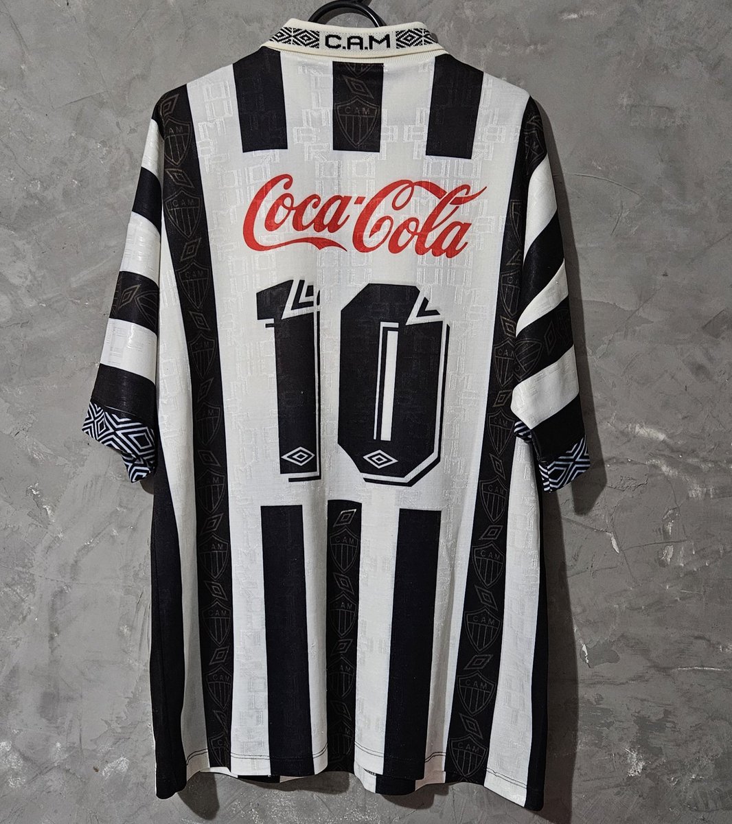 wanders15205193's tweet photo. @camisasdogalo vendo camisa do galo 1994 tamanho G em ótimo estado.(31)984577799
Valeu https://t.co/TY4FHf34zb